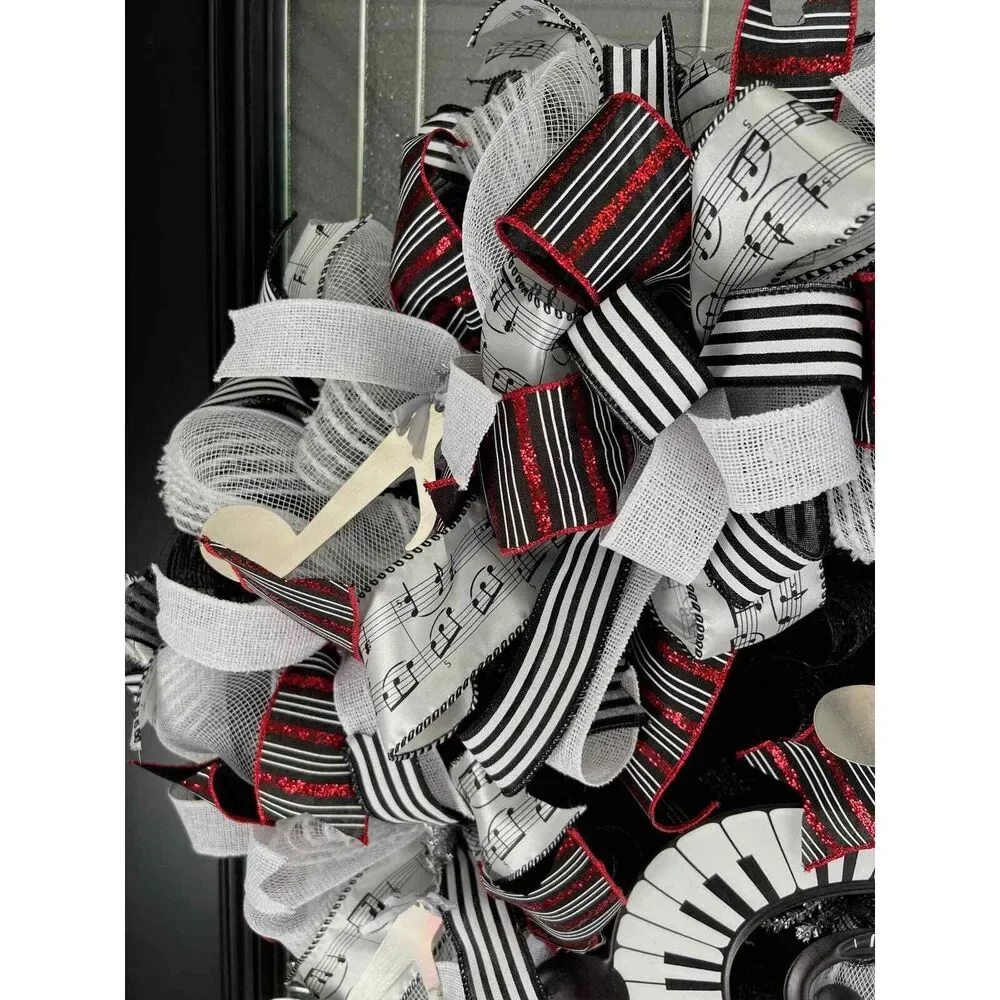 Elegant Music Deco Mesh Wreath